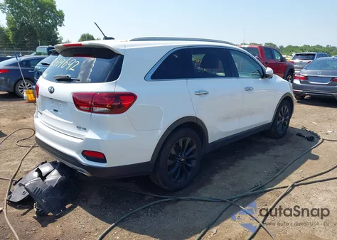 2020 Kia Sorento 3.3L Ex из США, поврежденный, VIN 5XYPH4A58LG710500